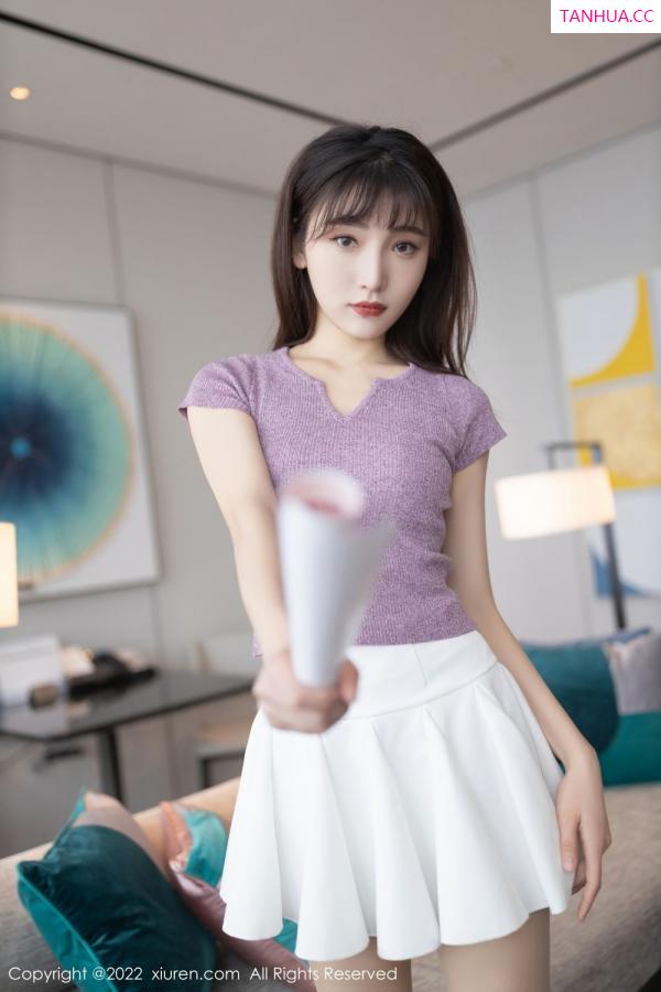 陆萱萱  [XiuRen]高清写真图 2022.02.10 No.4570 陆萱萱第8张图片